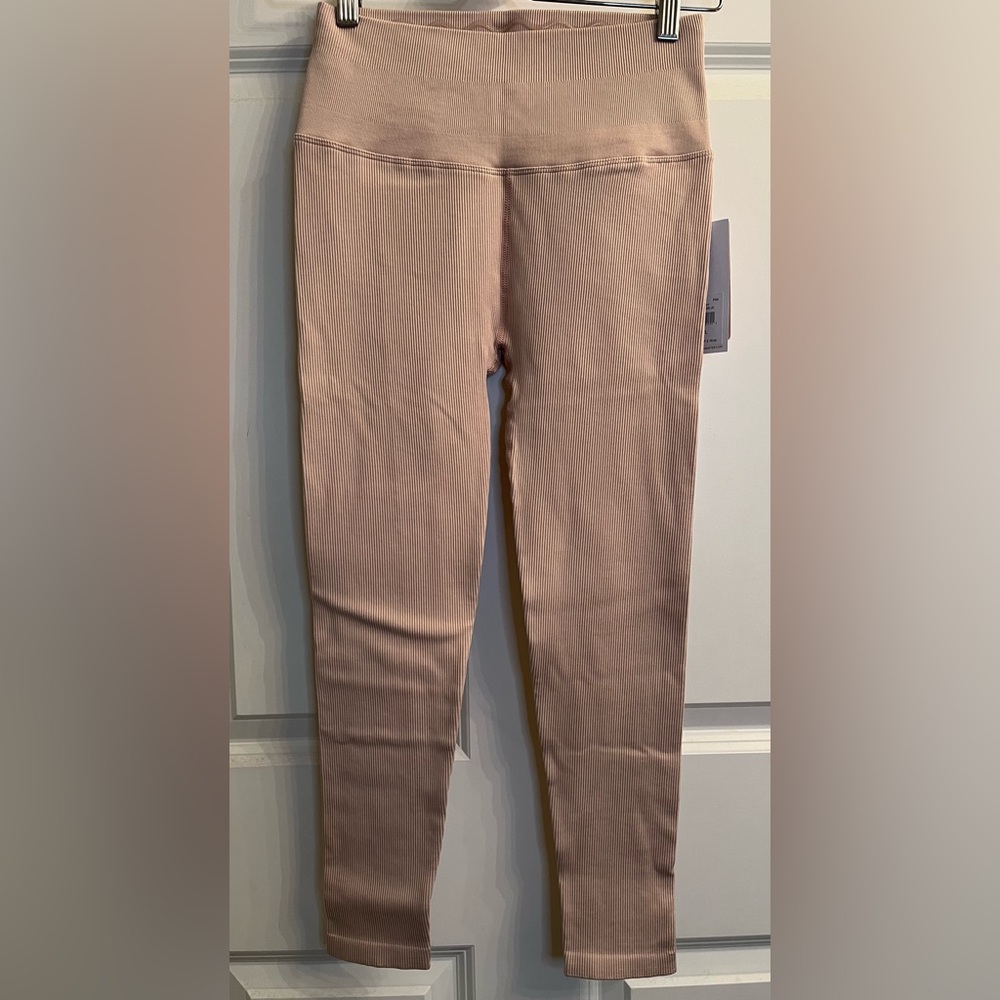 NWT Spiritual Gangster Leggings